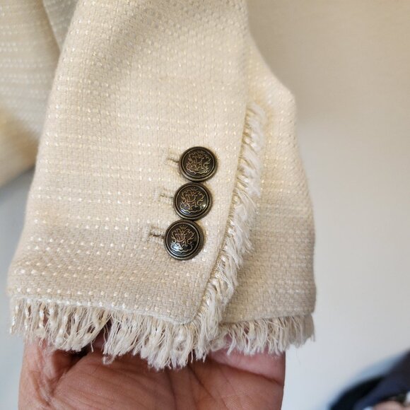 Banana Republic Ivory White Tweed Blazer with Fringe Brass Button Sz 14 Academia - Picture 8 of 16